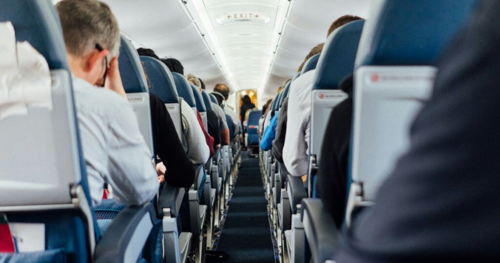 Does travel insurance cover a missed flight