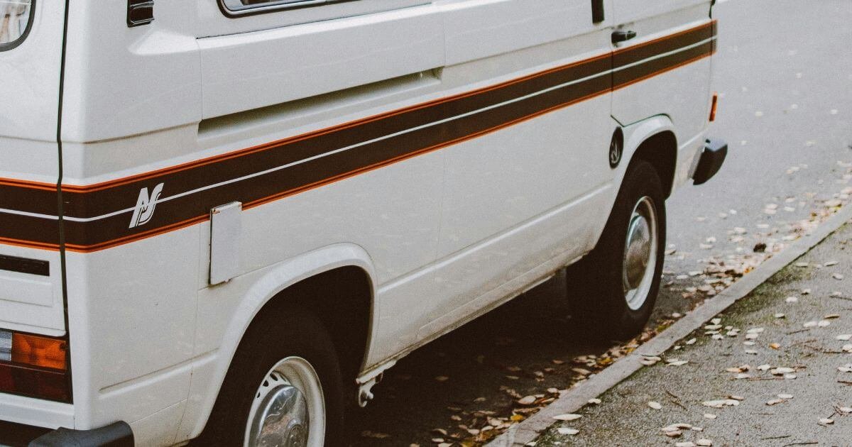 Can you park a caravan on a street?