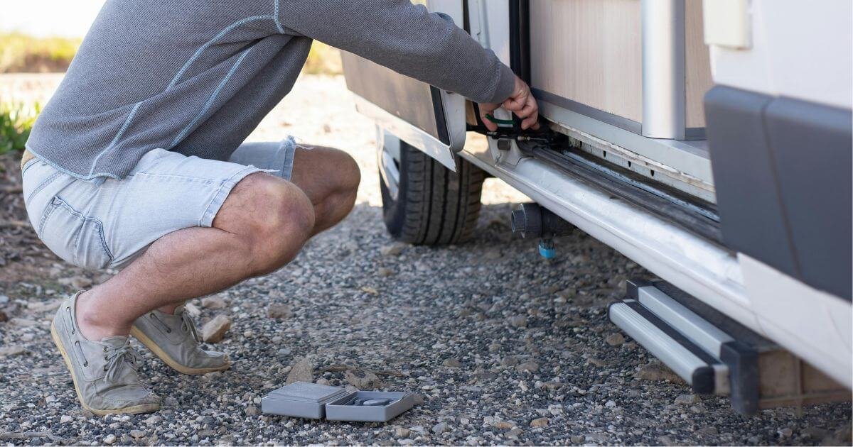 How to convert a van to a campervan